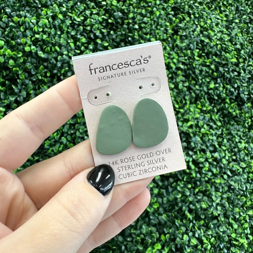 NWT green Francesca’s earrings